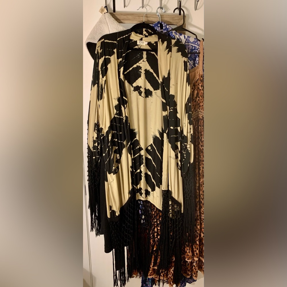 💰SOLD💰 ⚡️Spell Storm Chaser kimono⚡️